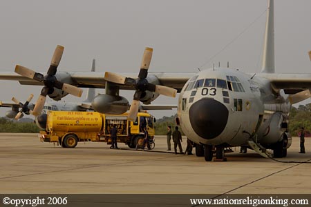 Royal Thai Air Force: Thai Air Force C-130H Refueling at Kamphaeng Saen, Nakhon Pathom Province