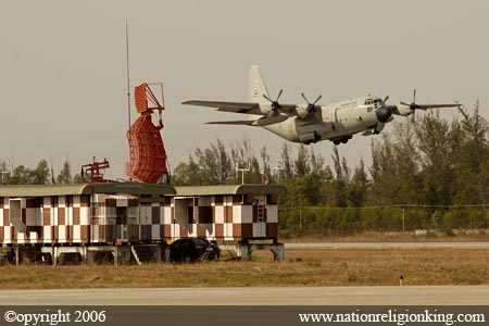 Royal Thai Air Force: Thai Air Force C-130H taking off with World Team Jumpers, Udon Thani